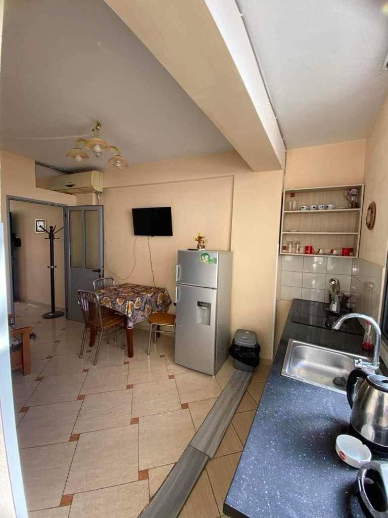 Koli Apartaments Sarande Exterior photo